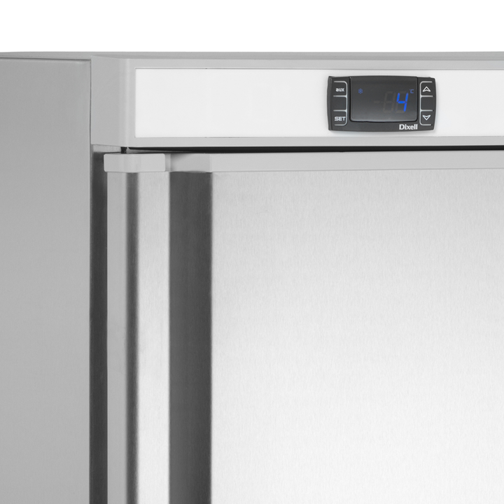 Solid Door Refrigerator - UR400X1